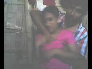 saharanpur girl kissing and boobs pressed