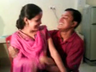 shy desi girl kissed by her boyfriend