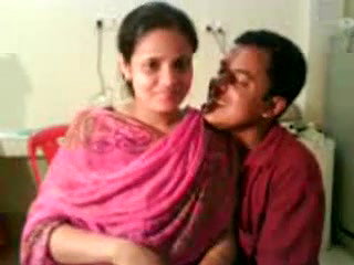 shy desi girl kissed by her boyfriend