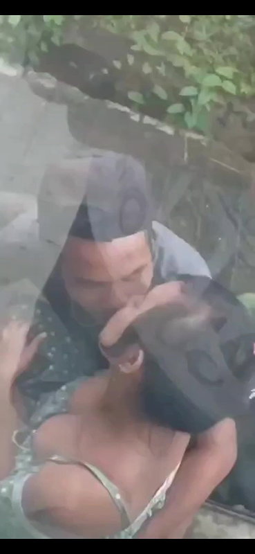 Smooching and sucking gf boobs and tits – captured by hiddencam