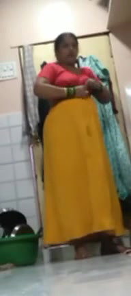 spying bhabhi 3