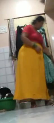 spying bhabhi 3