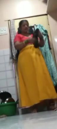 spying bhabhi 3
