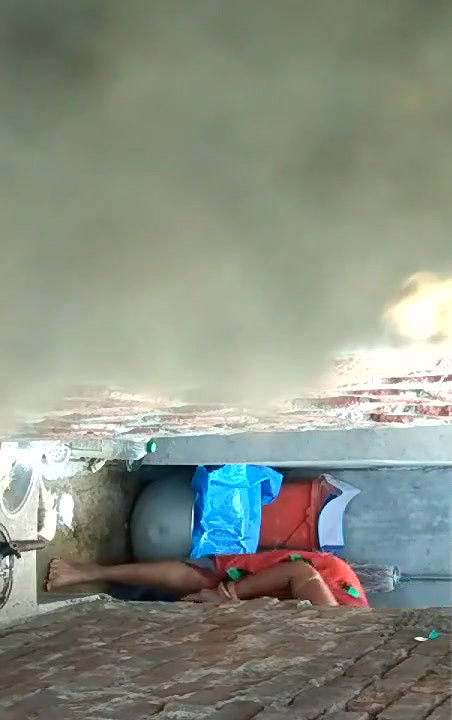 Village Bhabhi Ass And Pussy Capture