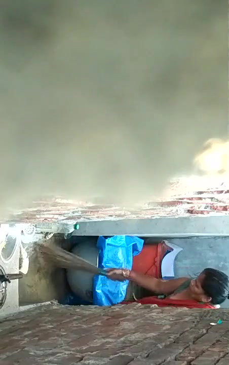 Village Bhabhi Ass And Pussy Capture