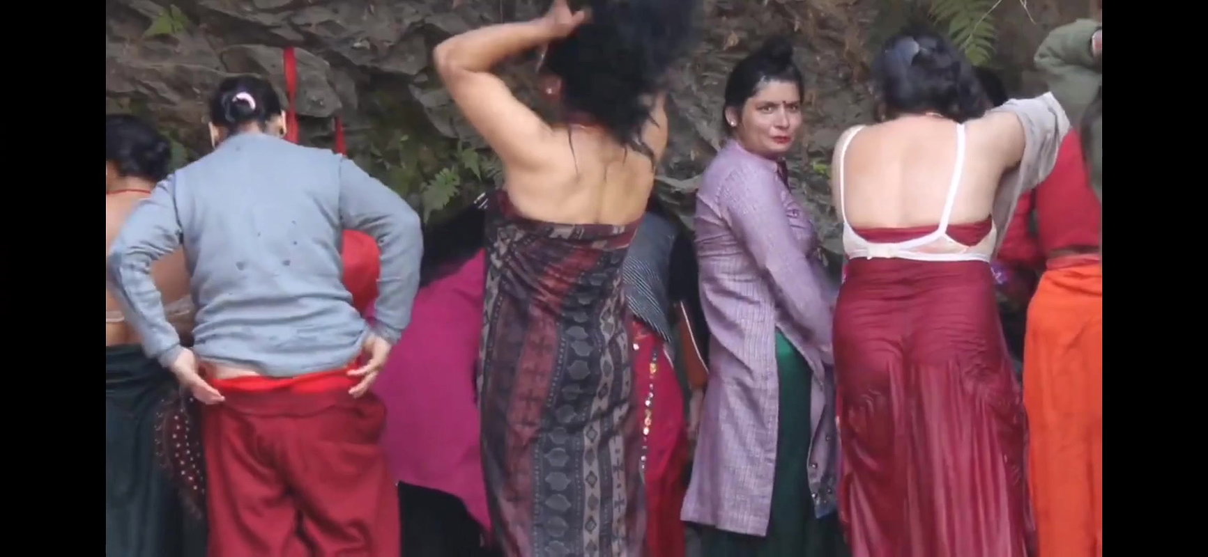 Women bra bare back ass cleavage visible