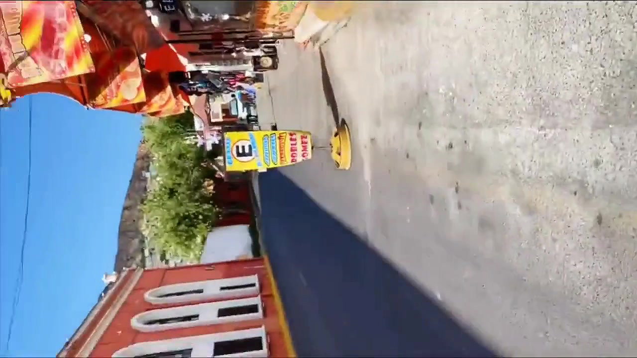 Young girl’s choot and Ass clear impression in tight dress