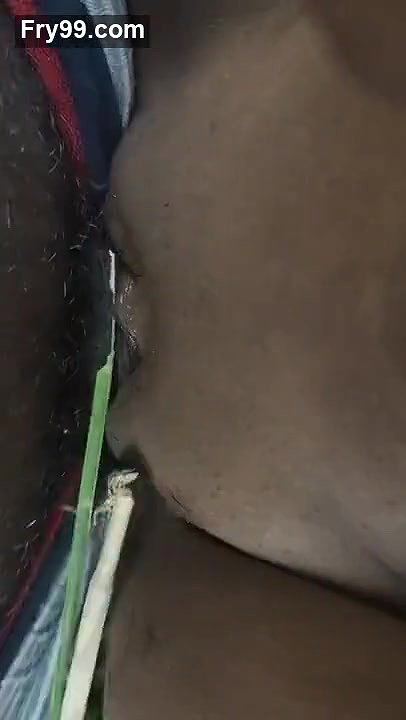 Desi couple fucking on field