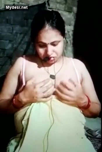 Desi village aunty on cam