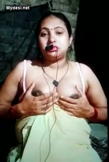 Desi village aunty on cam