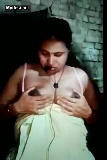 Desi village aunty on cam