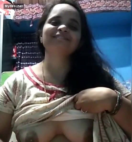 Desi village bhabi sexy boobs