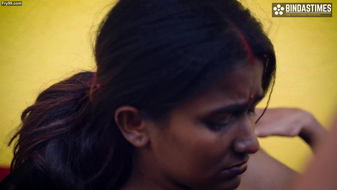 Ultra HD – Desi Majdur Ki Patni Ke Sath