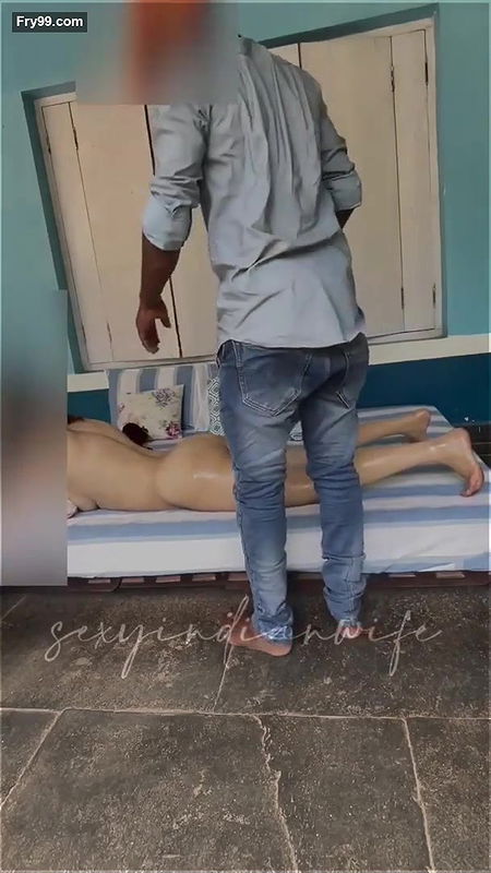 sexyindianwife Getting Massaged Naked with Fingering by Masseur