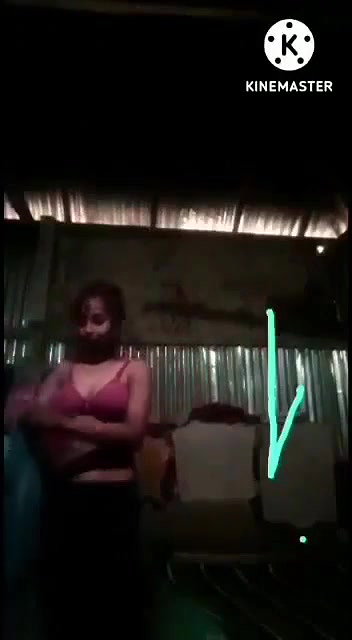 Desi hot girl showing nude