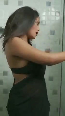 DESI BUSTY BEAUTY HOTNESS IN SEXY SAREE BRA BLOUSE