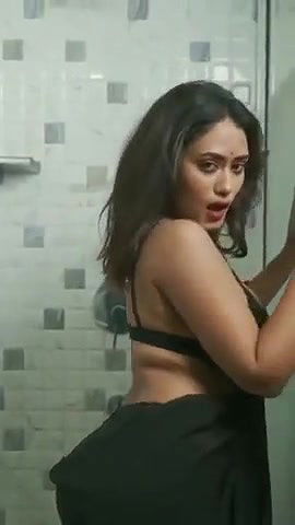 DESI BUSTY BEAUTY HOTNESS IN SEXY SAREE BRA BLOUSE