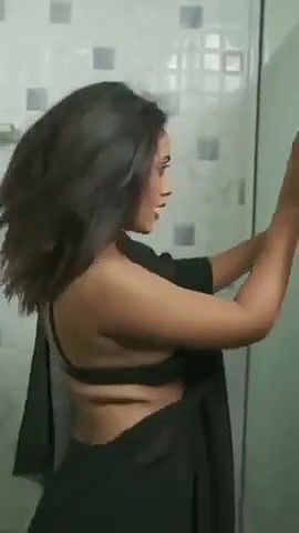 DESI BUSTY BEAUTY HOTNESS IN SEXY SAREE BRA BLOUSE