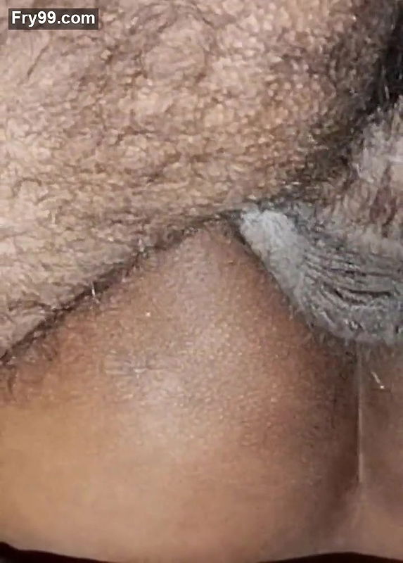 Apni dost Ki mamy Ki Gaand our choot Mari our gannd ma mall gira diya