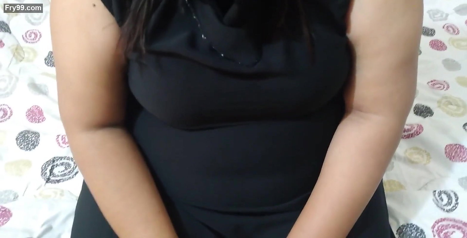 Stepson Visit Stepmom’s Room And Fucks On The Bed And Cum In Her Juicy Pussy