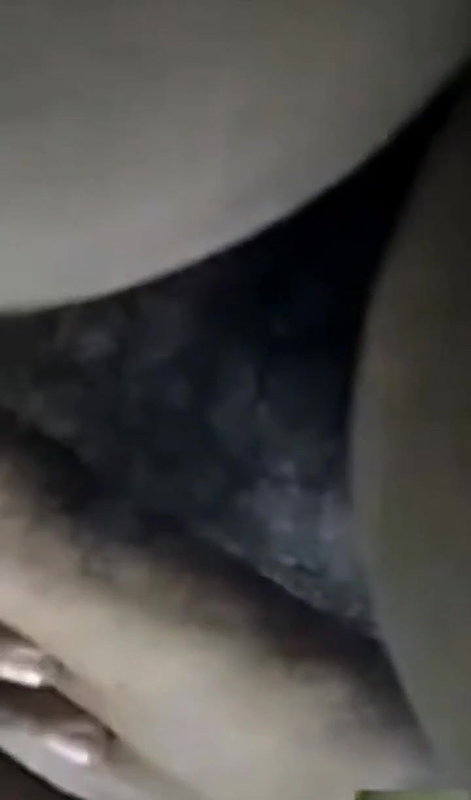 Mallu Bhabi Showing