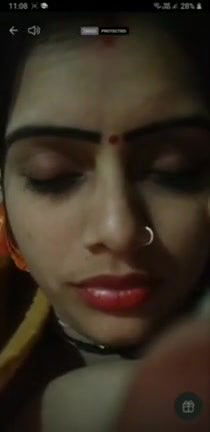 Very Beautiful Village Bhabhi Viral Video