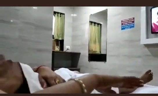 Telugu Auntty Fucked y Lover at Hotel Room