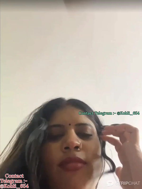 V-Hot-Sweti-stripchat-ticket-show