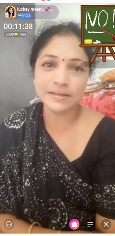 Lucky Meenu south Indian Bhabhi