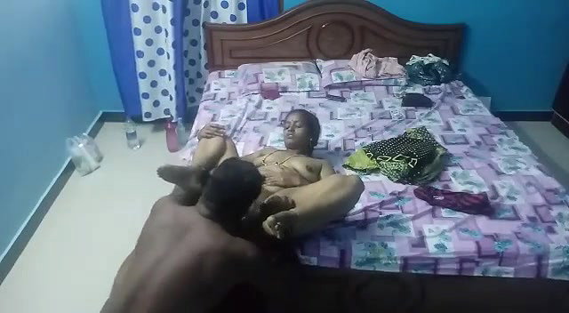 Sexy bhabhi having