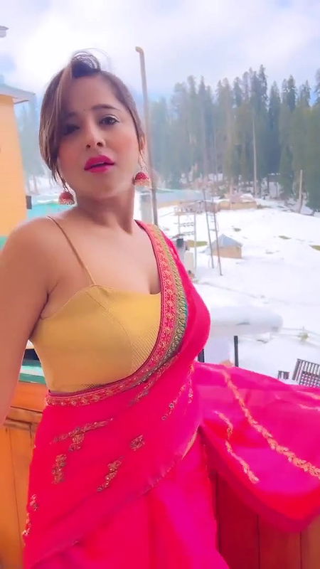 Kate Sharma Sizzling Sexy In Saree Backless