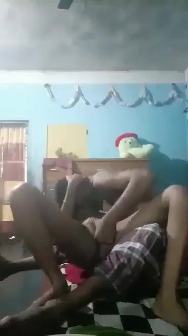 Bangladeshi Horny Girl Fingering