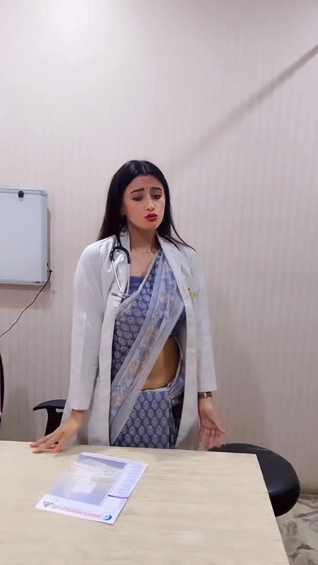 Shweta Mahara Doctor Deep Navel Dance