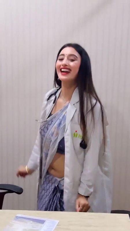 Shweta Mahara Doctor Deep Navel Dance
