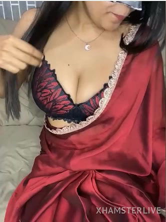 escape_with_me nude show hot moaning