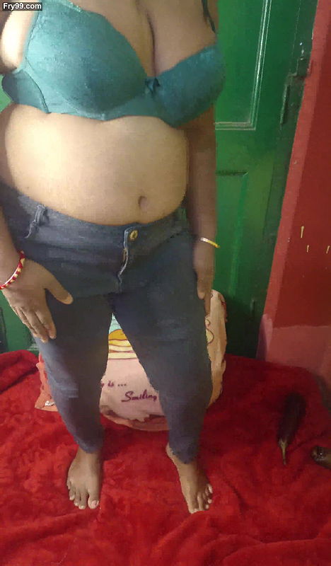 Sruti bhabi fingering her pussy in jeans very hot