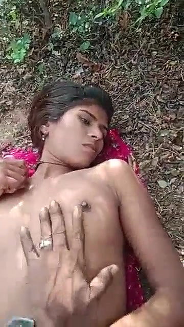 Desi Village Girl Boobs Pressing