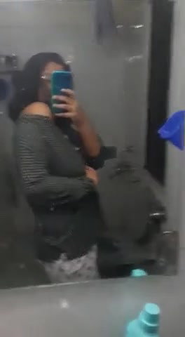 Bengali Girl Mirror Selfie