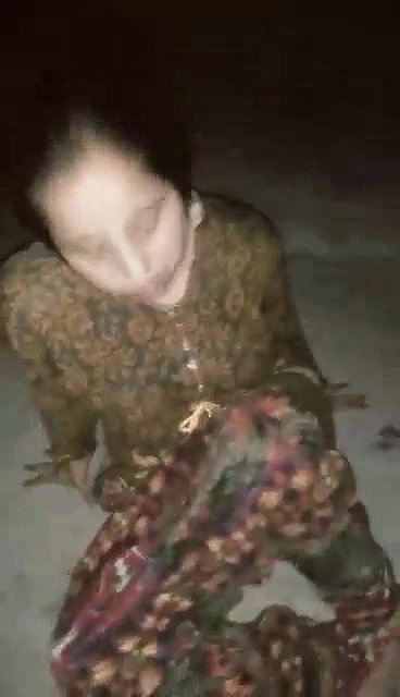 Very Beautiful Paki Girl Captured After Seal Break Cum Dripping from Pussy