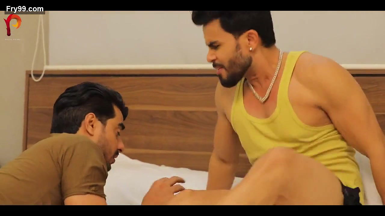 Garam Masala – 2021- Hindi Hot Web Series – PulsePrime