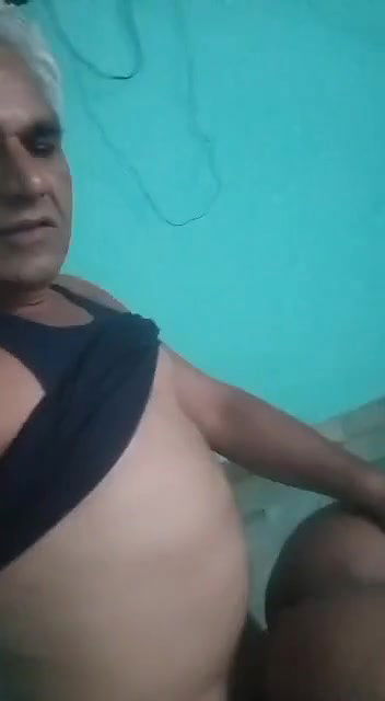 Mature huge ass bhabhi fucked in doggystyle