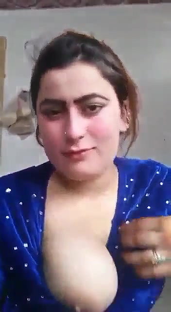 Cute Pathan Teen Girl & Uncle sucking her big boobs – Video viral mms