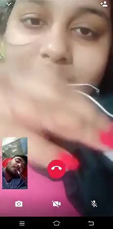 Desi Clg Girl Showing For lover