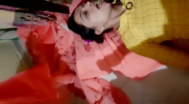 Horny Bhabhi Kissing with Lover