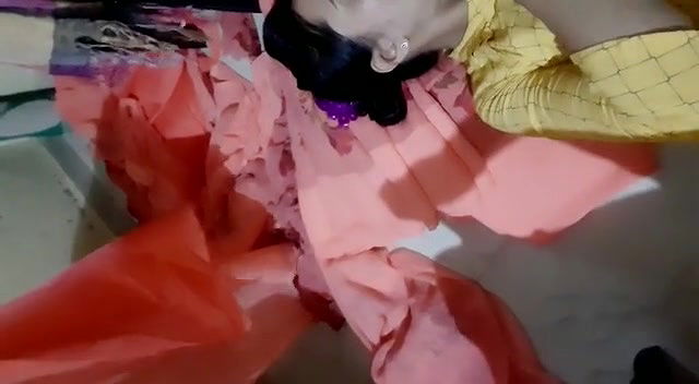 Horny Bhabhi Kissing with Lover