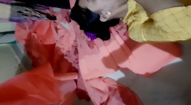 Horny Bhabhi Kissing with Lover