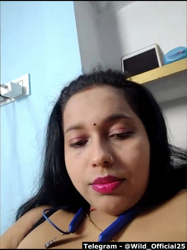 Sexy_Nelam Private show face show and pussy fingering