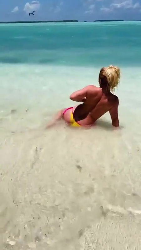 Britny Spers – Insta Vid