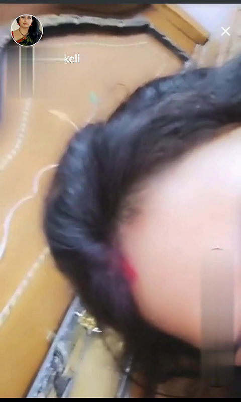 Cam Aunty Ruchika Big Boobs Shown to Followers