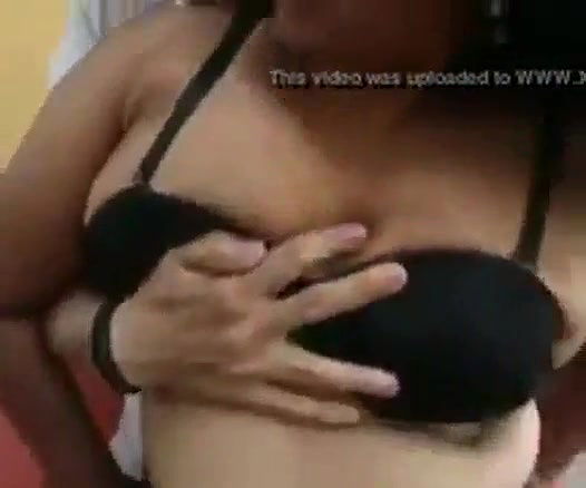 Desi Aunty Bath Hidenly Watching Turky Guy Ass Crack Big